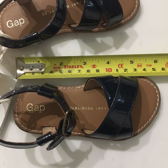 Gap on sale girls sandals