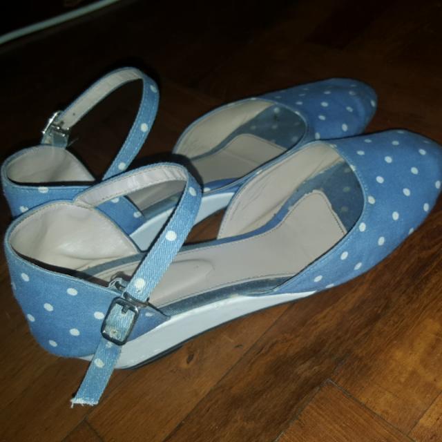 blue and white polka dot shoes