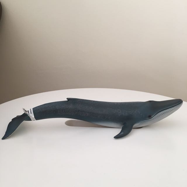 schleich blue whale