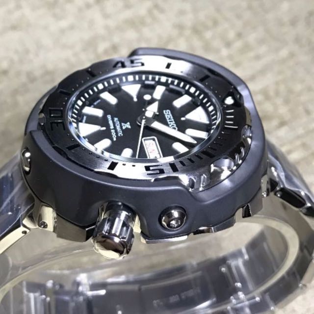 Brand New Made In Japan Seiko Prospex Automatic Baby Tuna Ceramic Shroud  200m Divers SRPA79J1 (case width 50mm) SRPA79, Mobile Phones & Gadgets,  Wearables & Smart Watches on Carousell