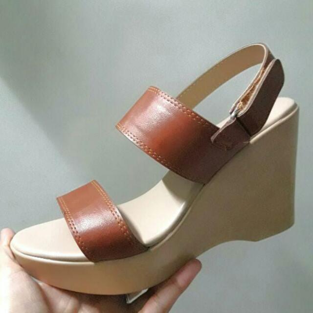 parisian wedge shoes