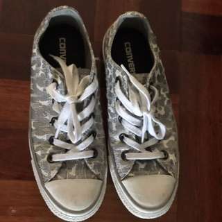 Converse Grey Camo Colour Low Cut All stars