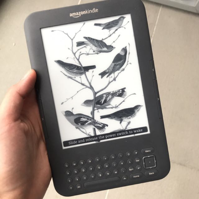 Amazon Kindle 3rd Generation E Book Reader Model D 4gb Gray Working Mobile Phones Tablets Tablets On Carousell