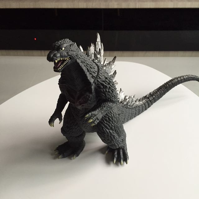 Banpresto Godzilla Vinyl Figure 2003-2004, Hobbies & Toys, Toys & Games ...