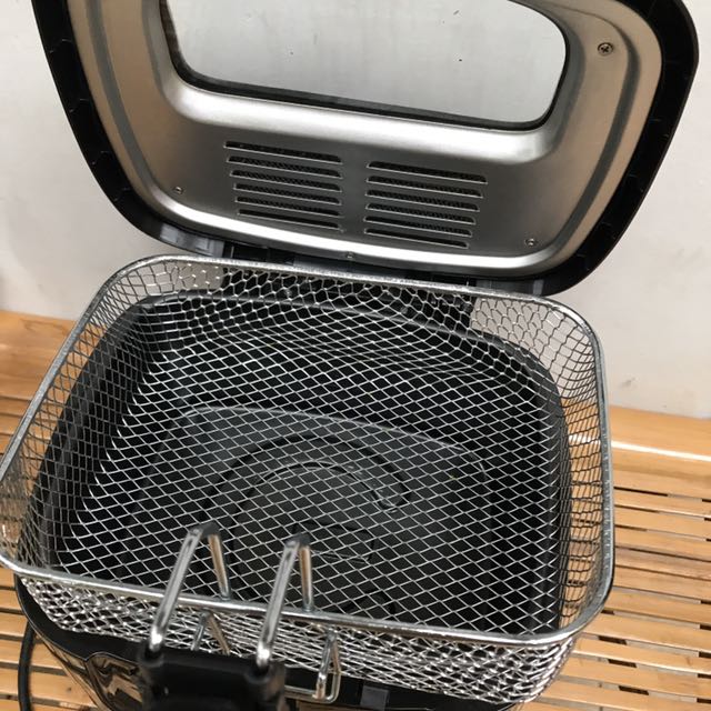 JML Deep Fryer, TV & Home Appliances, Kitchen Appliances, Fryers on Carousell