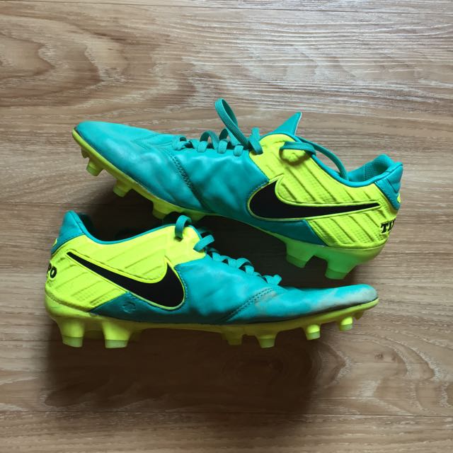 NIKE Tiempo Legacy ll FG Soccer Cleats 
