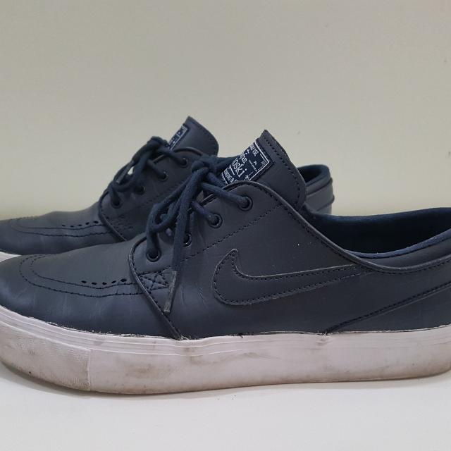 Nike Sb, Men's Fashion, Footwear, Sneakers on Carousell