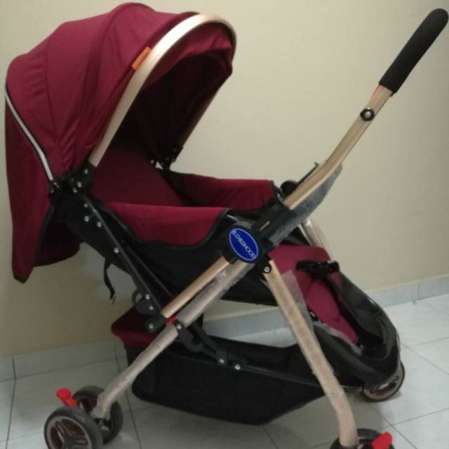 b childhood stroller review
