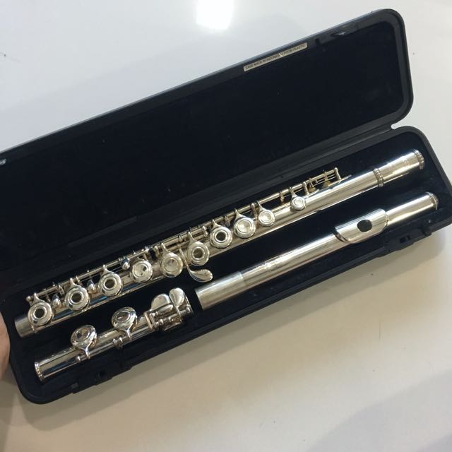 SOLD Yamaha YFL 361 Silverhead 925 Professional Open hole Flute