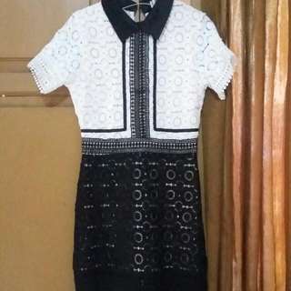 Lace Dress Premium
