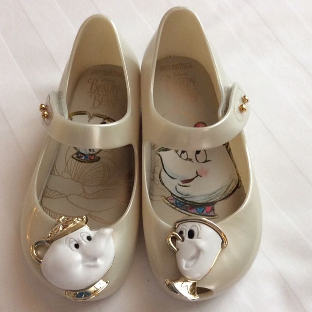 used mini melissa shoes