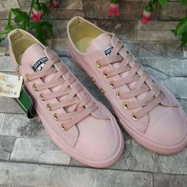 converse pastel pink