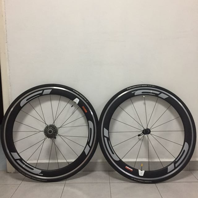 Profeet verbanning West Giant SL1 Aero Carbon/alloy clincher Wheelset, Sports Equipment, Bicycles &  Parts, Bicycles on Carousell