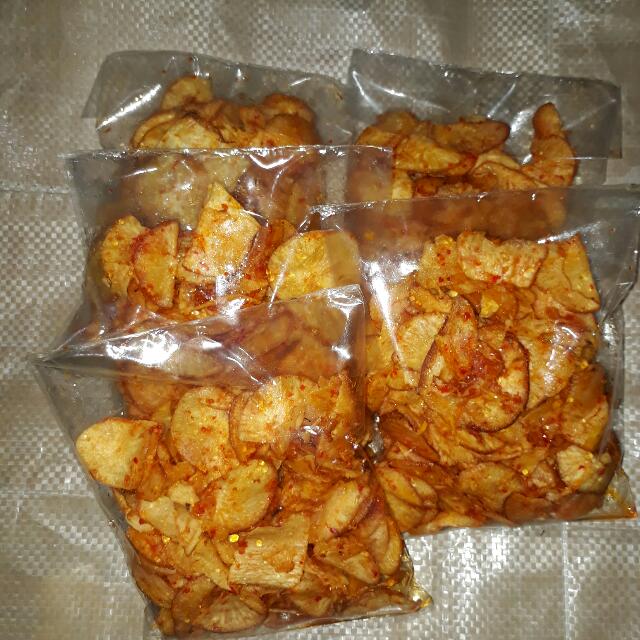 Keripik Singkong Balado Makanan Minuman Snek Di Carousell