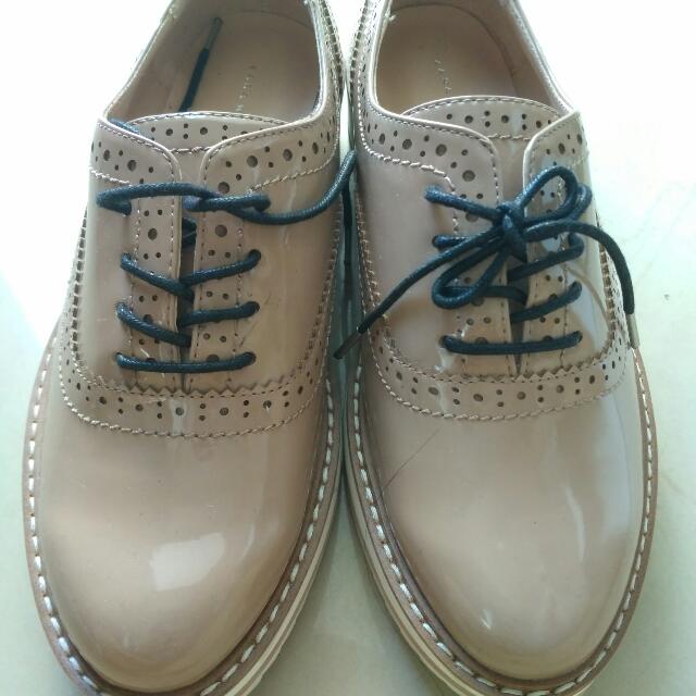 Sepatu Zara Woman Size 35 Fesyen Wanita Sepatu Di Carousell