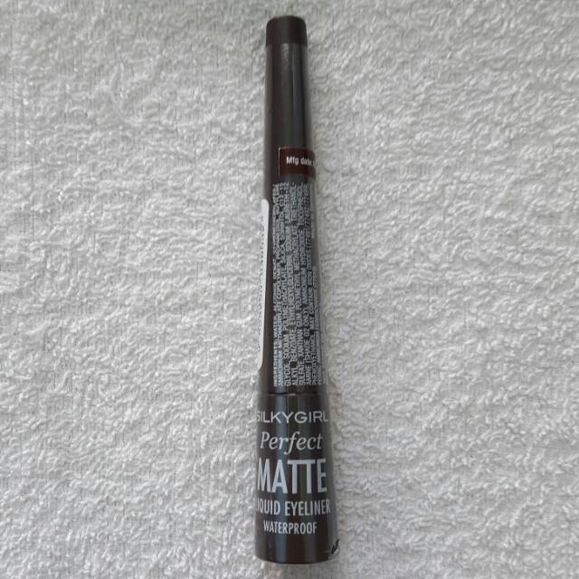 silkygirl perfect matte liquid eyeliner