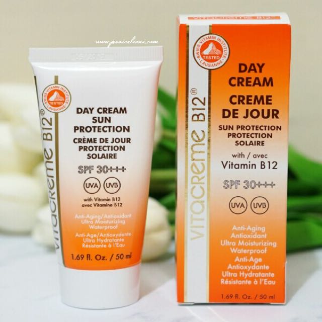Vitacreme B12 Day Creme Sun Spf 30 99 Kesehatan Kecantikan Kulit Sabun Tubuh Di Carousell