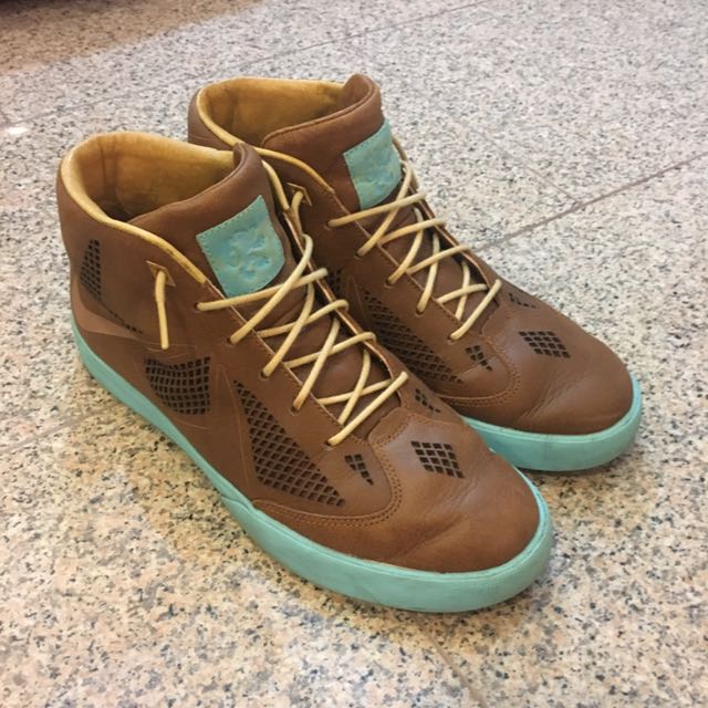 Lebron 10 lifestyle store