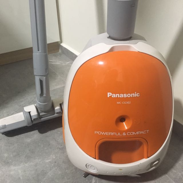 Panasonic Vacuum Cleaner, TV & Home Appliances, Vacuum Cleaner