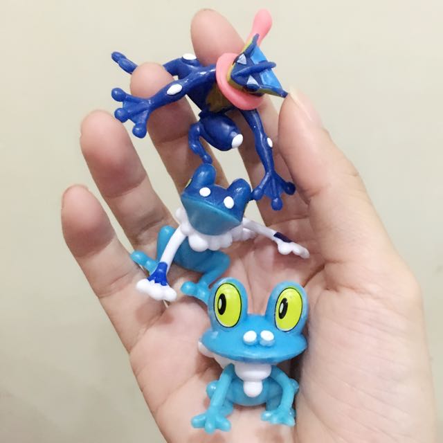 Pokemon Figurine Froakie Frogadier Greninja
