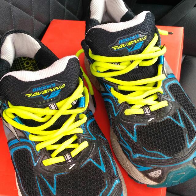 brooks ravenna 5 yellow