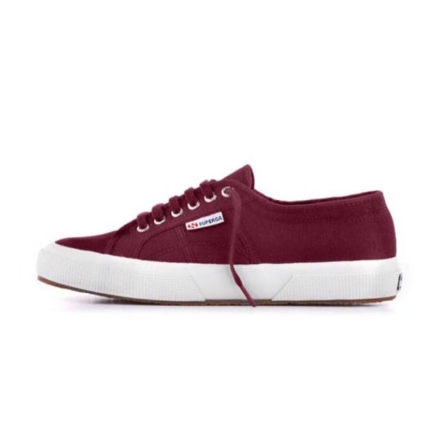 Superga scarlet 2025