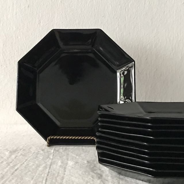 Reserved Vintage 11 Arcoroc Octime Black Polygon Glass Side Plates Tv Home Appliances Kitchen Appliances Other Kitchen Appliances On Carousell