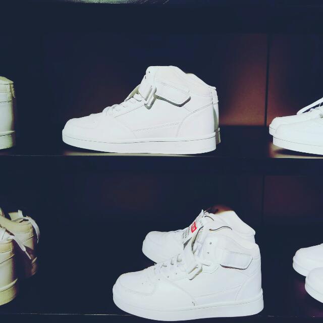 sneakers h and m