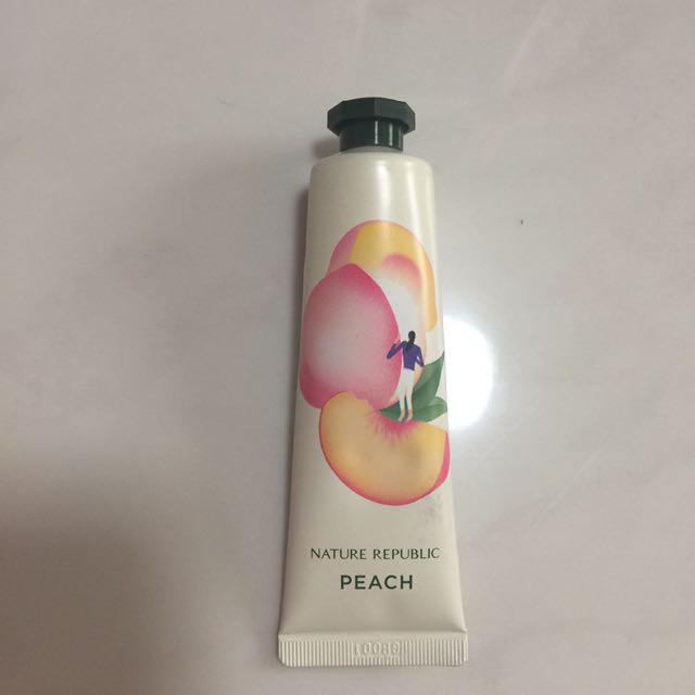 opdagelse lidenskabelig Midlertidig Nature Republic Peach hand cream, Beauty & Personal Care, Bath & Body, Body  Care on Carousell