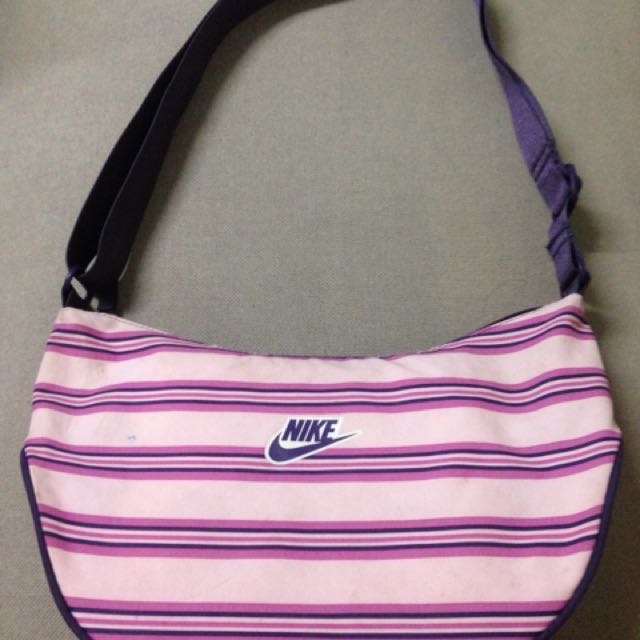 nike sling bag women