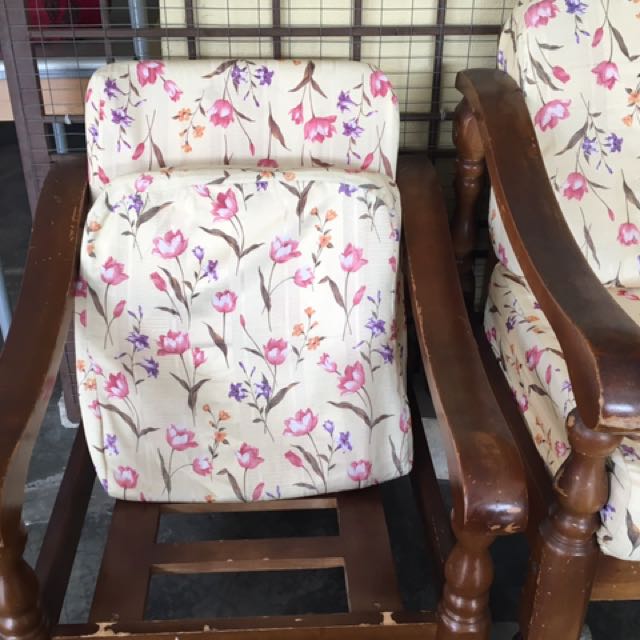 Set Kusyen Kayu Ruang Tamu 3 2 1 Rumah Perabot Di Set Kusyen Kayu Ruang Tamu 3 2 1 Rumah Perabot Di Carou