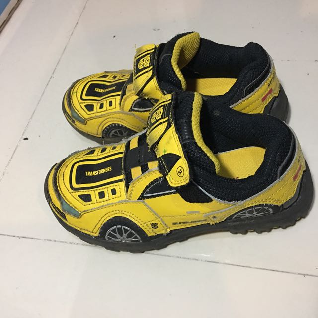 Stride rite bumblebee sales shoes