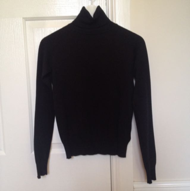 zara black turtleneck