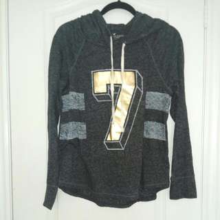 American Eagle '7' Sweater