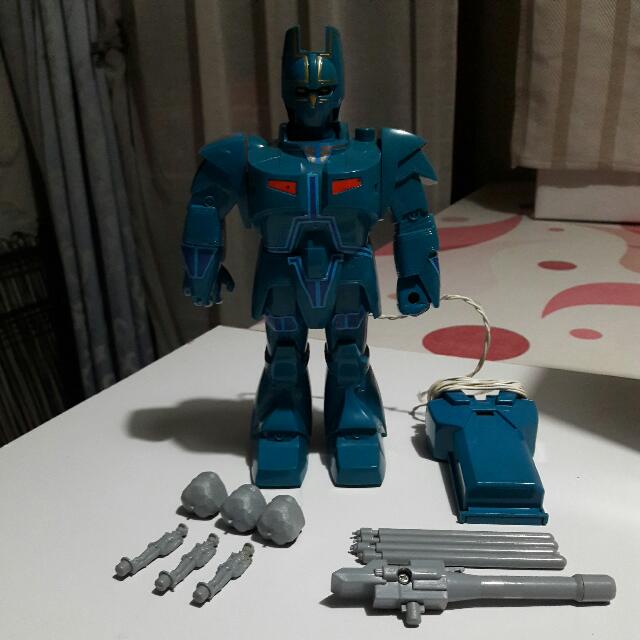 Get Wallpaper 1980s Rare Giant Gorg Remote Controlled Action Robot Vintage For iPhone