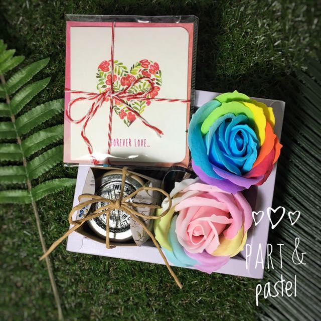 A Special Graduation Gift Floral Themed Gift Box Package The Rainbow Happiness Iii Design Craft Handmade Craft On Carousell