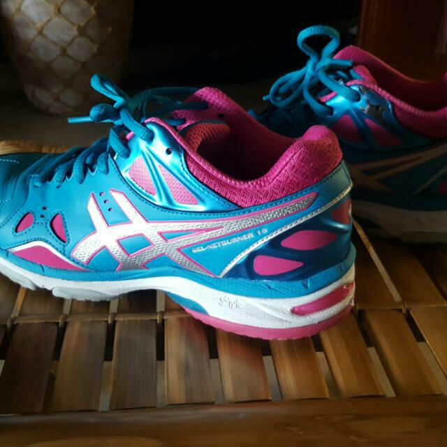 Asics Court Shoes Netburners Women s Fashion Footwear Sneakers on Carousell