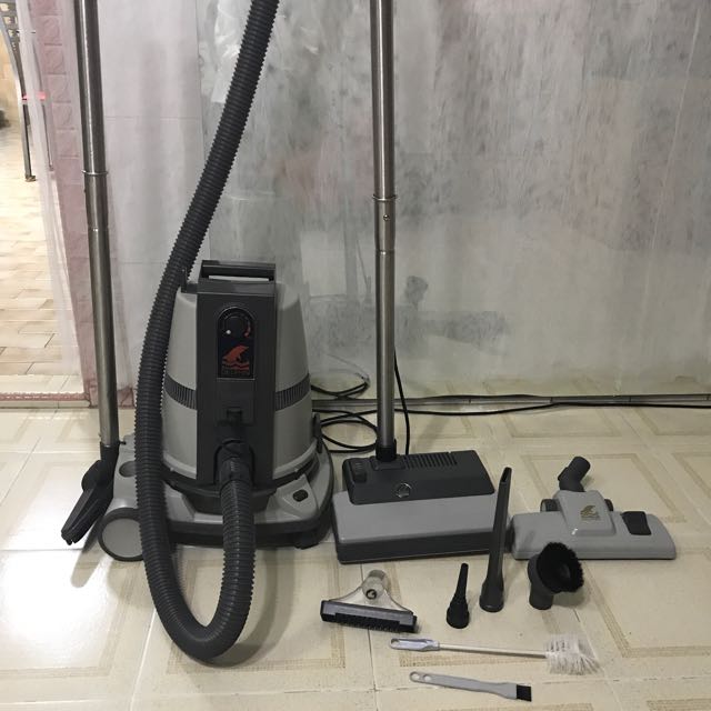 Delphin Vacuum Cleaner GOLD series, TV & Home Appliances, Air