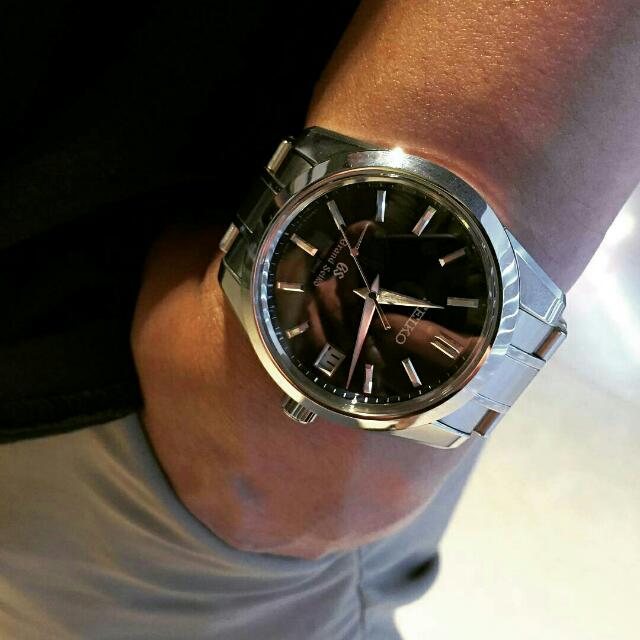 Grand Seiko SBGA105 Limited Edition 9R15, Luxury, Watches on Carousell