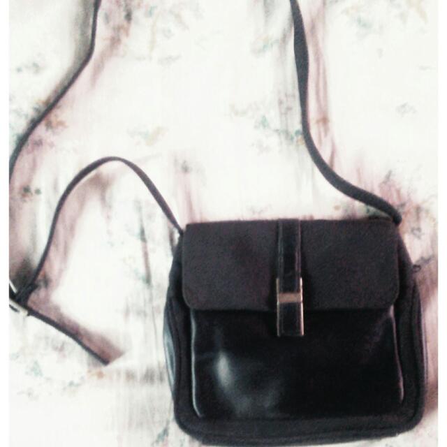 hush puppies sling bag malaysia