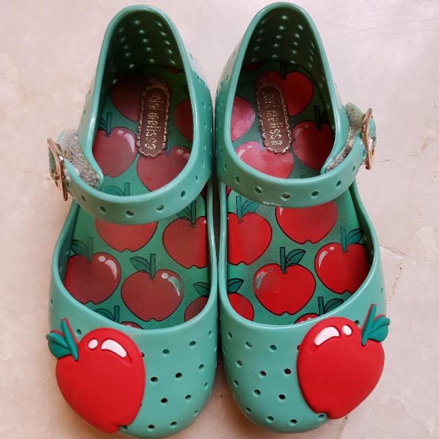 mini melissa apple shoes