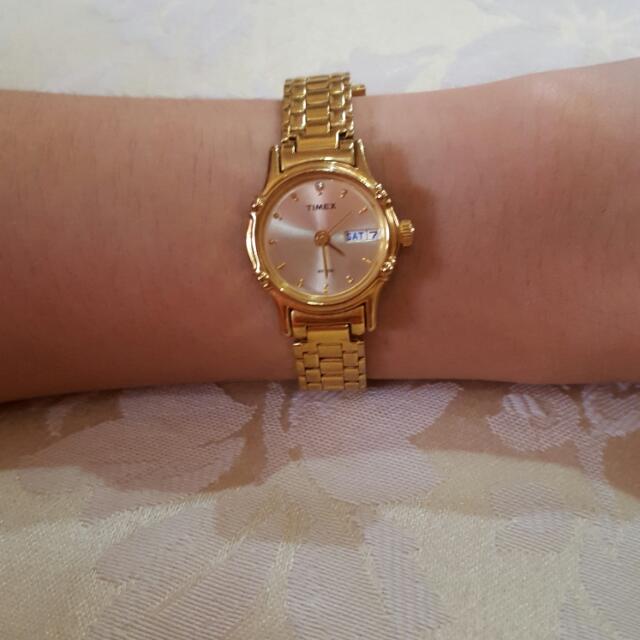 Timex watches for womens with hotsell price below 3000