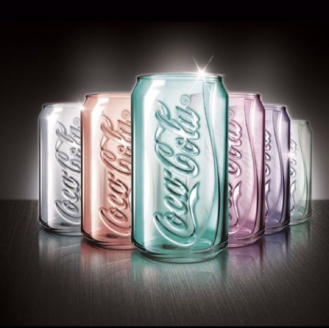 麦当劳2016～可口可乐纪念杯～黑红各一