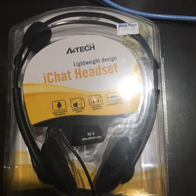 headset with noise cancellation