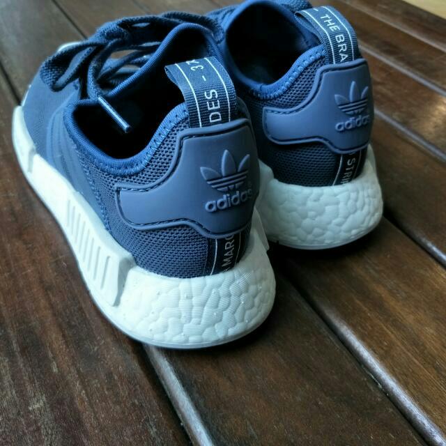 ADIDAS NMD R1 WOMEN S76005 TECH INK TECH INK WHITE NAVY Men s Fashion Activewear on Carousell