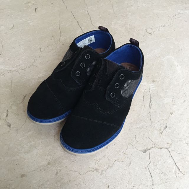toms blue suede shoes