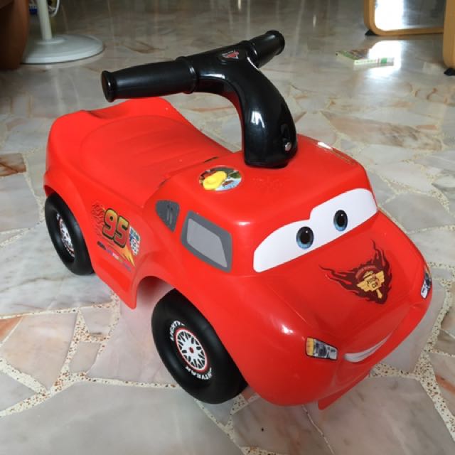 Cars Lightning McQueen Ride On Toy Lights and Sounds Vehicle, Hobbies ...