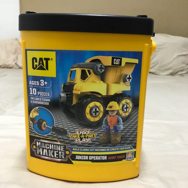 cat machine maker dump truck