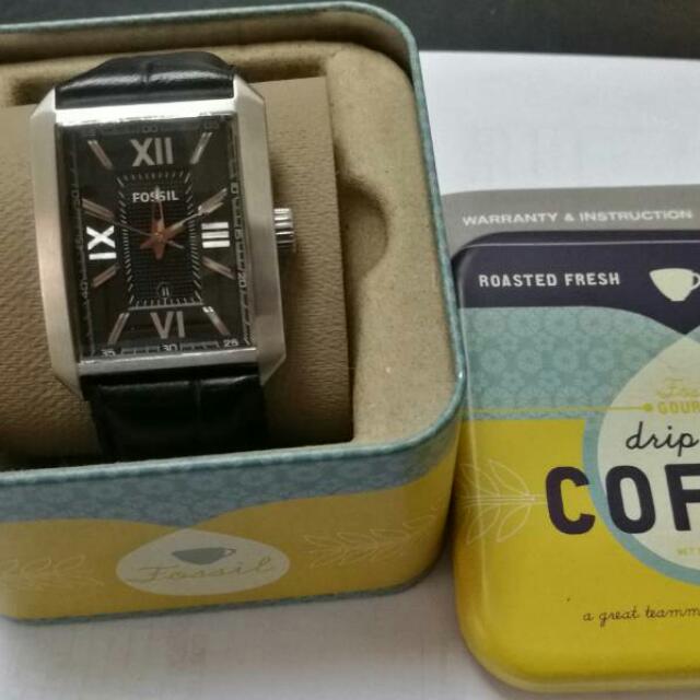Fossils Rectangular Fashion watch Men s Fashion Watches