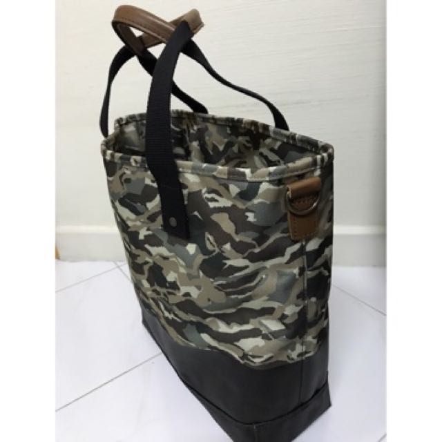 L.L.Bean Nor'Easter Tote Bag